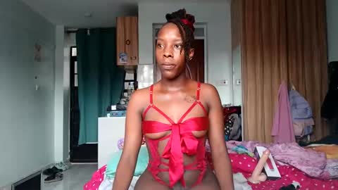 Sexxy Flave online show from November 4, 9:25 am