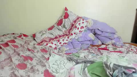 Snapshot of sexxy_tittiess chatting on October 15, 1:57 pm Sexy Boobs online show from October 15, 1:57 pm