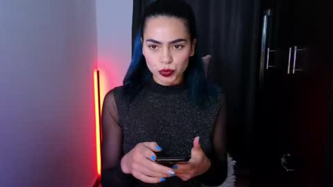 Snapshot of sexxylady__ chatting on October 2, 10:59 pm Angie online show from October 2, 10:59 pm