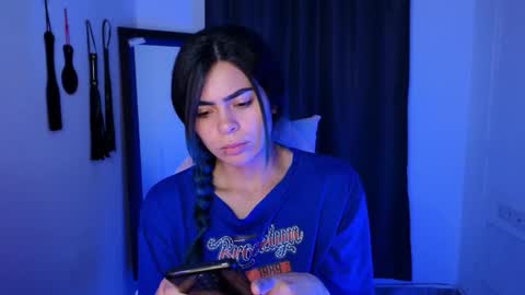  Angie   online show from November 21, 10:06 am