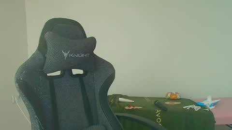 sexy_b0rsch online show from December 2, 7:21 am