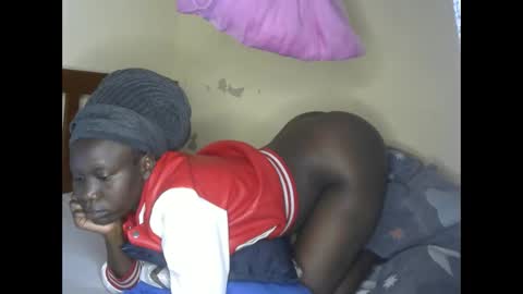 sexy_butty01 online show from September 9, 7:02 pm