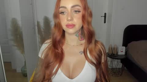 C o r a l i e online show from November 13, 3:00 pm