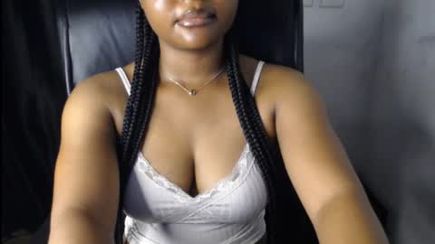 TAISHA online show from October 30, 10:06 am