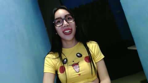 sexy_emily92 online show from February 12, 8:49 am