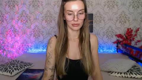 Sexy Juliaxo online show from November 1, 3:43 am