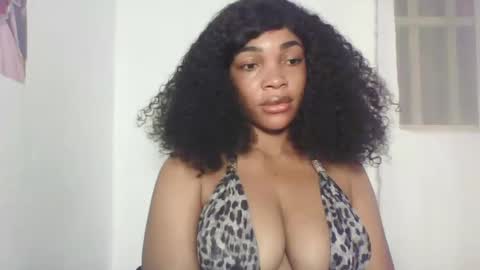 Sexy kitty881 online show from September 25, 6:39 pm