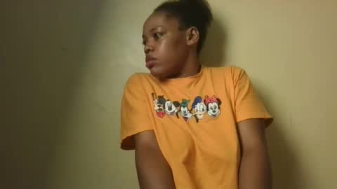 sexy_lyna online show from October 29, 11:36 am