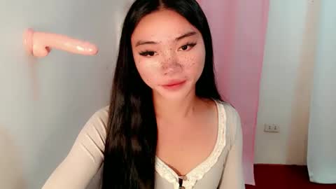 mika online show from February 16, 7:38 pm