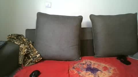 SEXY MOMAH online show from April 7, 9:44 am