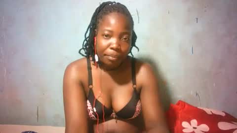 Snapshot of sexy_sandrah chatting on October 3, 8:19 am sexy_sandrah online show from October 3, 8:19 am