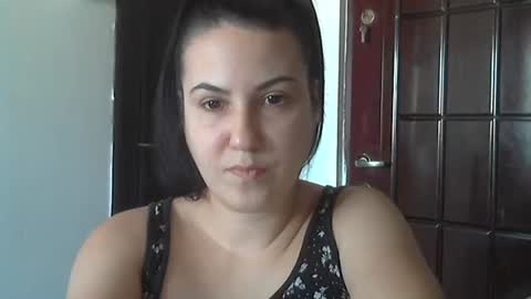 Snapshot of sexy_slimm25 chatting on October 29, 11:47 am Slimm online show from October 29, 11:47 am