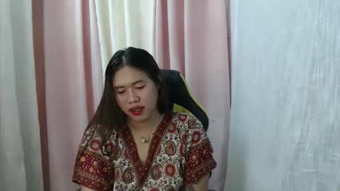 SOFIE  The woman who lives in the province online show from May 7, 10:52 am