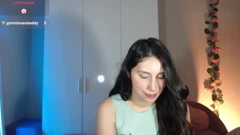 Alice online show from November 20, 9:05 pm