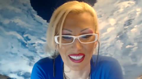 ENI pvt moan your name  WHEN I M NOT online you tell me in SNAPCHAT deal yes add me...  FREE TWITTER magiconline101...... online show from January 13, 8:48 pm