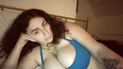 Snapshot of sexygoddesslizaaa chatting on October 26, 3:02 am ETERNAL GODDESS WOMAN  online show from October 26, 3:02 am