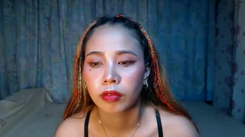 jean online show from December 4, 5:46 pm