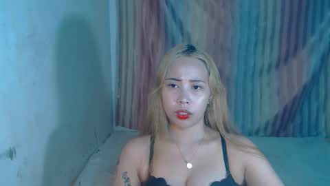 Snapshot of sexyhotbojean chatting on September 24, 7:51 am jean online show from September 24, 7:51 am