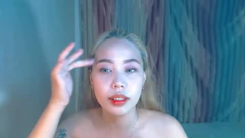 Snapshot of sexyhotbojean chatting on September 18, 2:43 am jean online show from September 18, 2:43 am