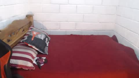 sexyjustin202 online show from January 8, 1:31 am