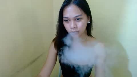 Snapshot of sexykarina_ chatting on October 16, 2:03 am Karina3 online show from October 16, 2:03 am