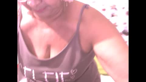 Snapshot of sexylilith421 chatting on September 23, 3:04 am Sexy Lilith online show from September 23, 3:04 am