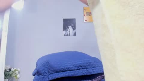 sexynova 93 online show from April 10, 8:15 pm