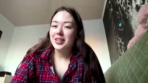 Hana online show from December 22, 3:42 am