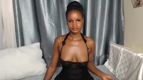 shaky xxx online show from October 15, 5:04 pm