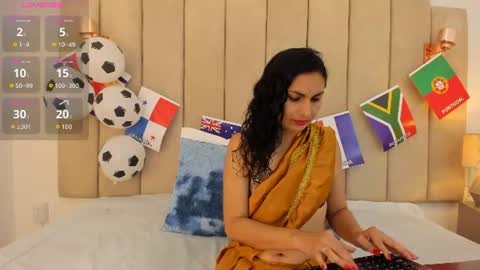 Shanily online show from June 20, 7:39 pm