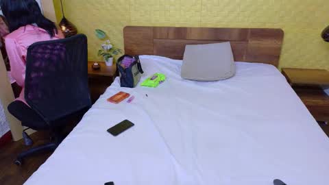 Catalina online show from March 4, 3:40 pm