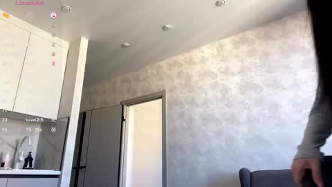 Viola online show from November 20, 6:47 am