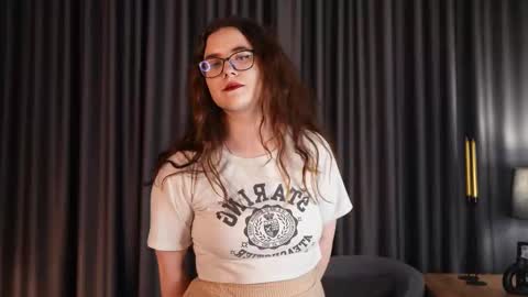 Maya3 online show from October 22, 11:48 am