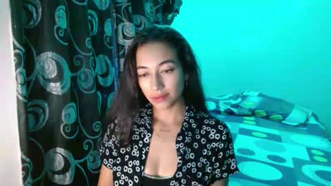 shantal_101 online show from December 2, 3:41 am