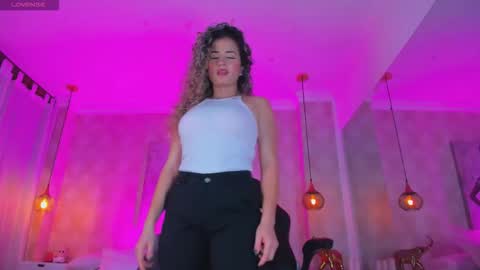 Shantal online show from October 22, 11:15 am