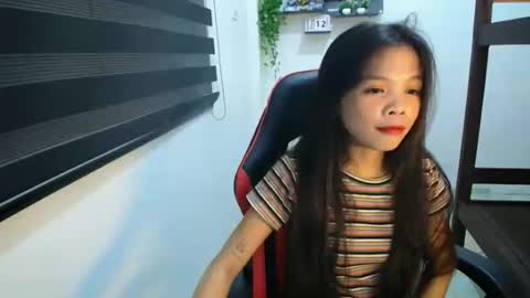 shantelle_x online show from December 20, 12:09 pm