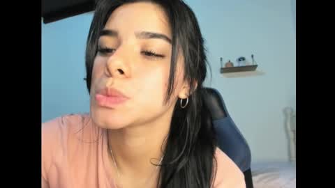 Sara online show from December 14, 5:51 am