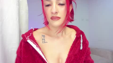 Hi fiends ---- I usually start online from Monday to Friday from 1000 am Saturdays and Sundays at 600 am Colombia time online show from January 19, 12:07 pm