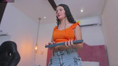 Sharon online show from March 1, 7:04 pm