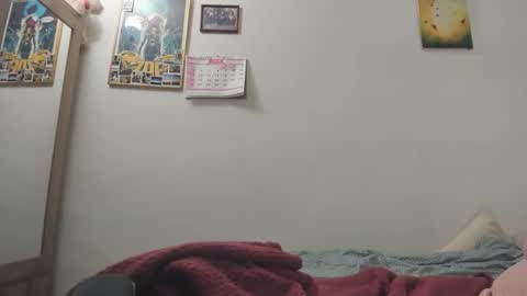 shauneefoxx_ online show from April 5, 12:04 pm