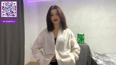 Snapshot of shawndanavin chatting on October 19, 12:29 pm May online show from October 19, 12:29 pm