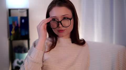 Lina online show from March 1, 11:10 am