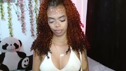 Shenna online show from October 29, 9:28 pm