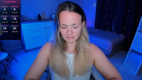 Sheril online show from October 8, 2:43 pm