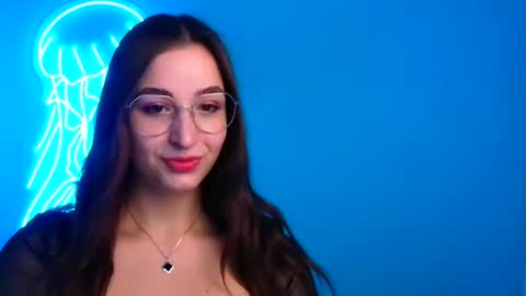 Snapshot of sheryl_sweet chatting on January 12, 12:23 pm Sheryl online show from January 12, 12:23 pm