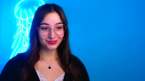 Snapshot of sheryl_sweet chatting on January 13, 6:16 am Sheryl online show from January 13, 6:16 am