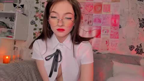 Snapshot of shimi_shimi_ chatting on March 7, 6:22 pm Samsa online show from March 7, 6:22 pm