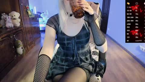 Marta Violet online show from February 3, 9:39 pm