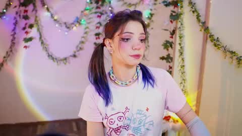 Snapshot of shiny_jail chatting on February 22, 9:53 pm JennyMira   THANK YOU FOR 77 777  online show from February 22, 9:53 pm