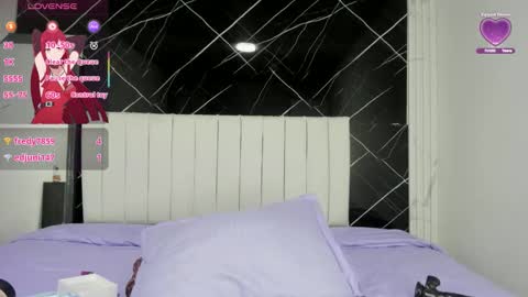 shirleyhott online show from October 10, 4:12 pm